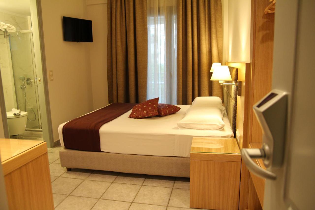 Achilles Hotel Метони Экстерьер фото