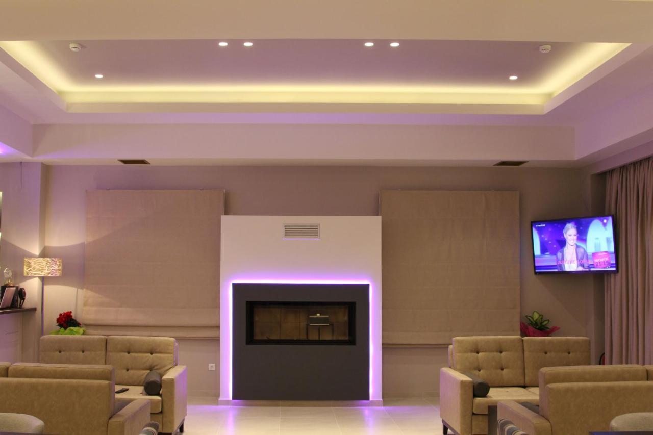 Achilles Hotel Метони Экстерьер фото